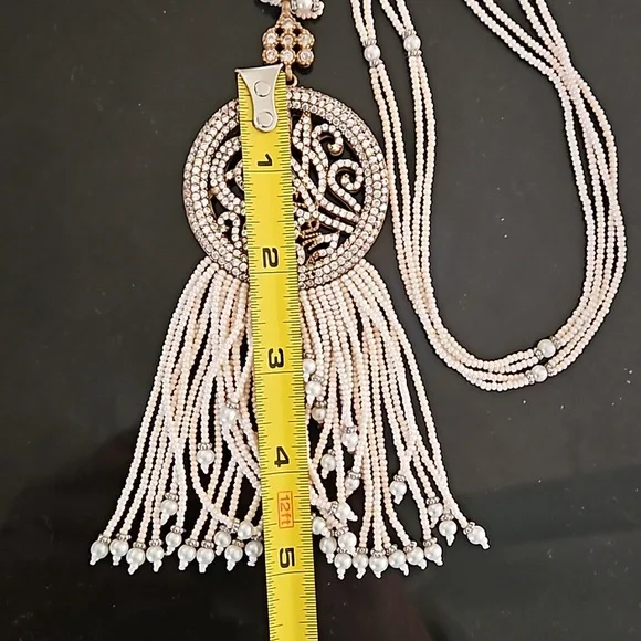 A Beaded long necklace - Picture 5 of 6